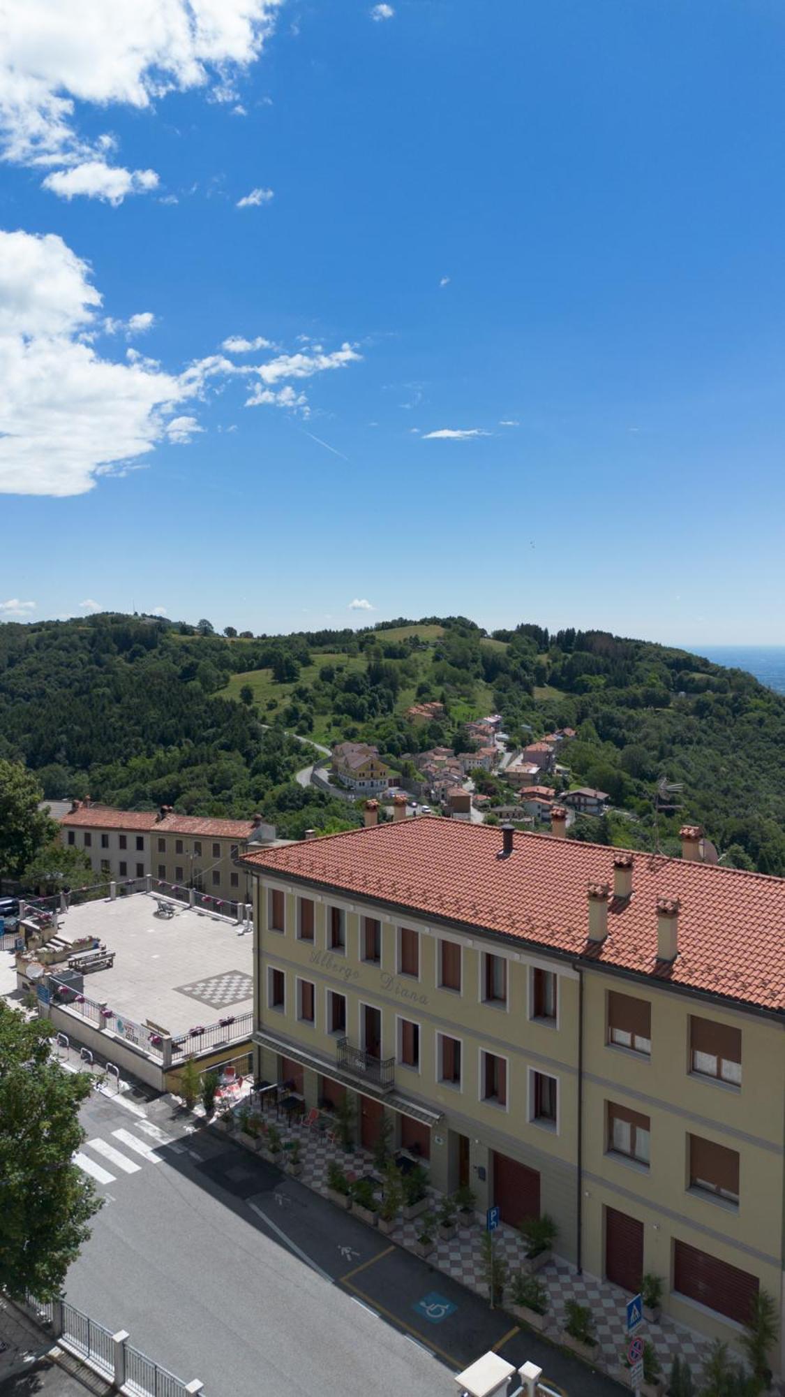 Diana Rooms Lusiana Εξωτερικό φωτογραφία